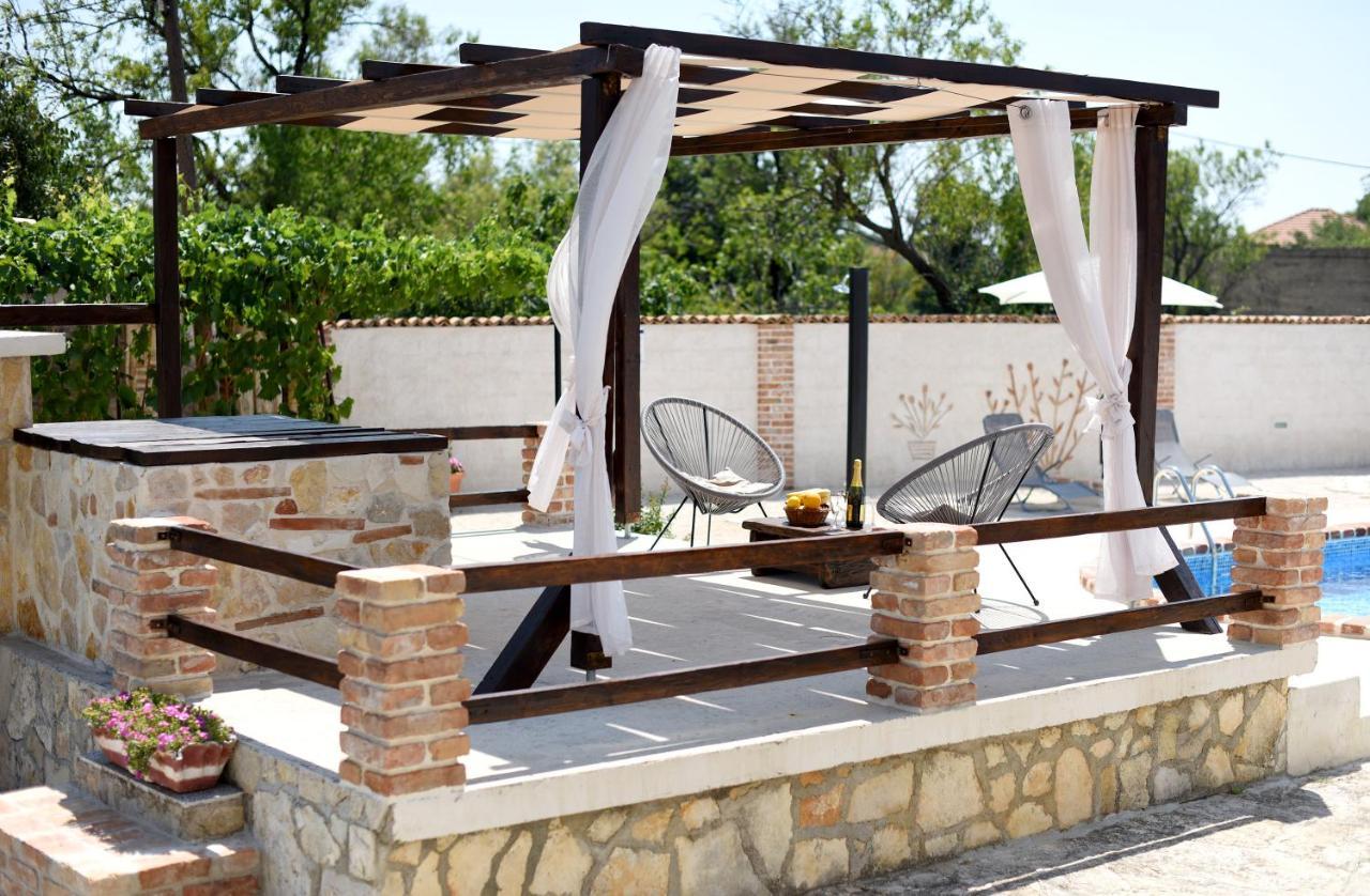 House & Apartment Palaca Donji Zemunik Exterior photo