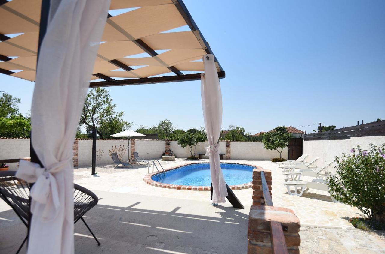 House & Apartment Palaca Donji Zemunik Exterior photo