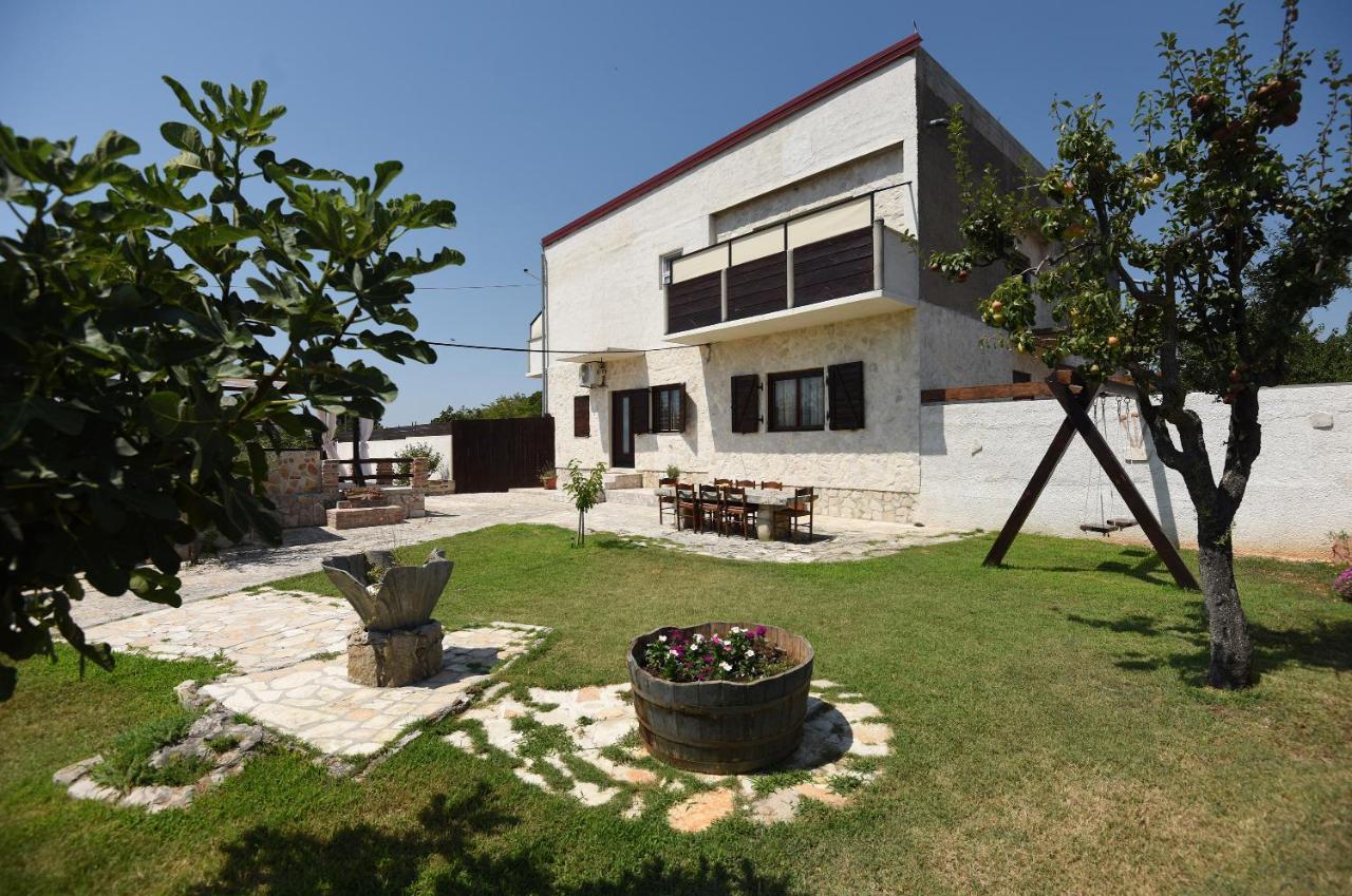 House & Apartment Palaca Donji Zemunik Exterior photo